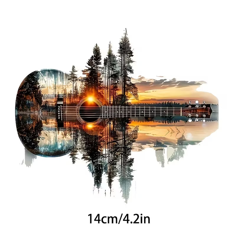 T-Shirt maniche corte con immagine su chitarra